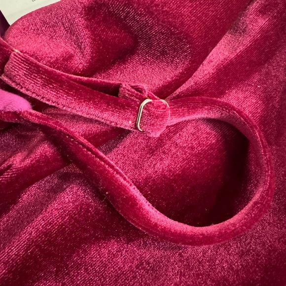 4SI3NNA Velvet Bodysuit NEW W/Tag - Picture 4 of 6